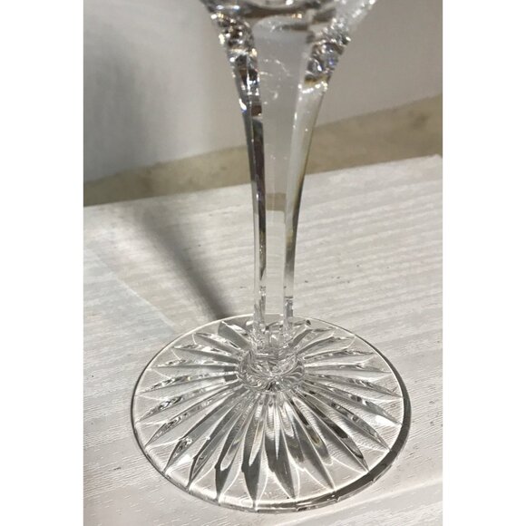 2 Royal Doulton Hampstead White Wine Glass Discontinued 6 7/8" Blown Glass - Picture 7 of 10